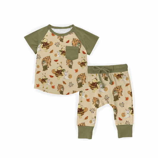 Hallow-Acre Woods Pocket tee/Jogger set